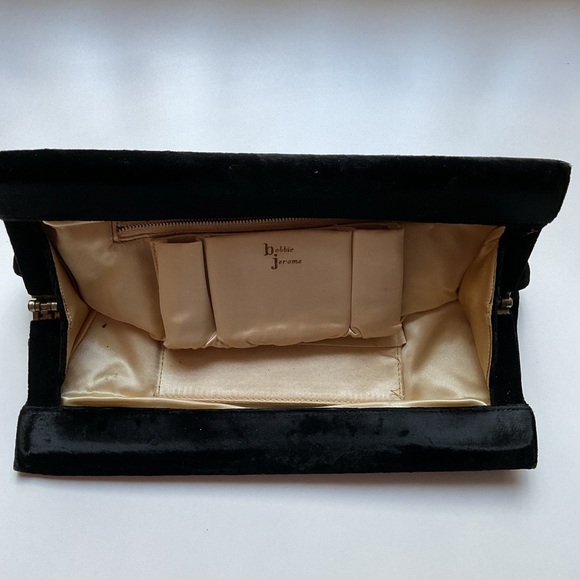 Vintage 1950s Bobbie Jerome Black Velvet Clutch Purse Satin Mid-Century - Picture 4 of 9
